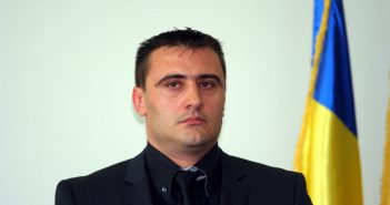 Prefectul de Constanța, Radu Volcinschi, încalcă legea pentru Nicușor Constantinescu volcinschi