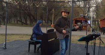 „Grădina Artelor“ și-a deschis porțile pentru toţi tinerii Constanţei! Anul Ovidius, Primăvara artelor și F.I.T.I.C., lansate în același timp concert special