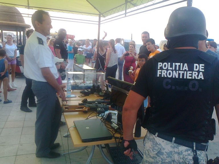 Garda de Coastă va organiza exerciţii demonstrative pe Marea Neagră de Ziua Marinei Române