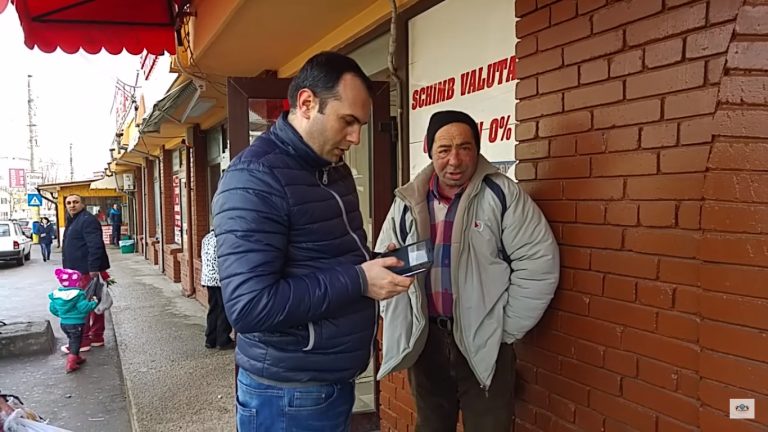 VIDEO. Cuțitar reținut în piața Tomis III