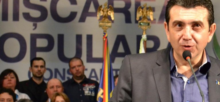 Cu tot cu Băsescu prezent, susținătorii lui Palaz din tot județul n-au reușit să umple sala