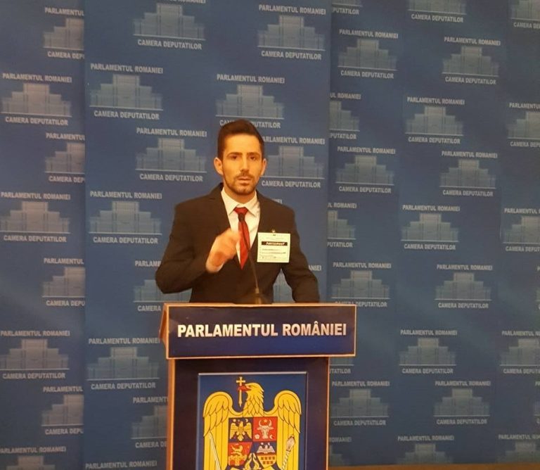 Un tânăr din Costinești, lider de grup al PRU în Camera Deputaților