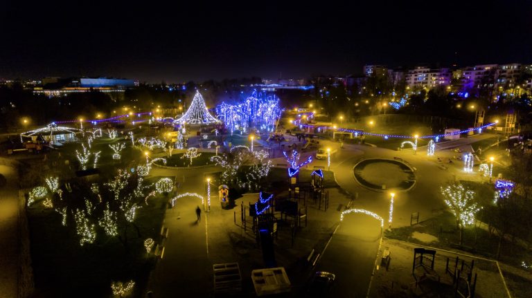 Constanța se mută în tărâmul magic al Crăciunului. Deschiderea, astăzi la ora 18.00
