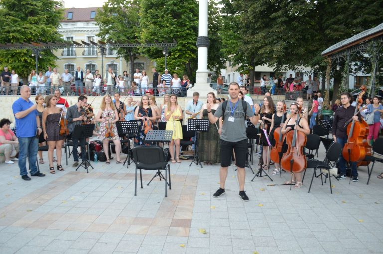 Sunset Seamphony 2017 vă invită la un picnic simfonic