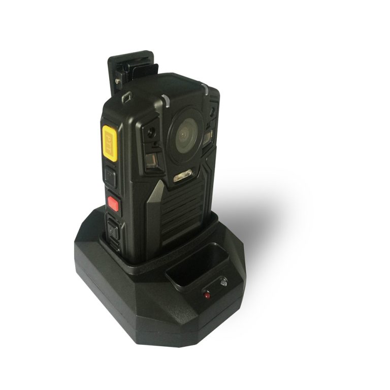 Să râdem cu RATC: controlorii vor purta camere video