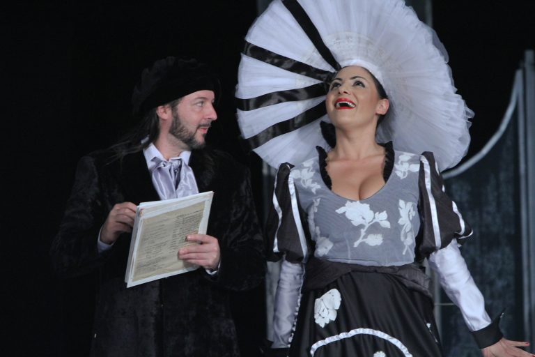 „Menajeria de sticlă”, noutatea weekend-ului viitor  la Teatrul de Stat Constanţa