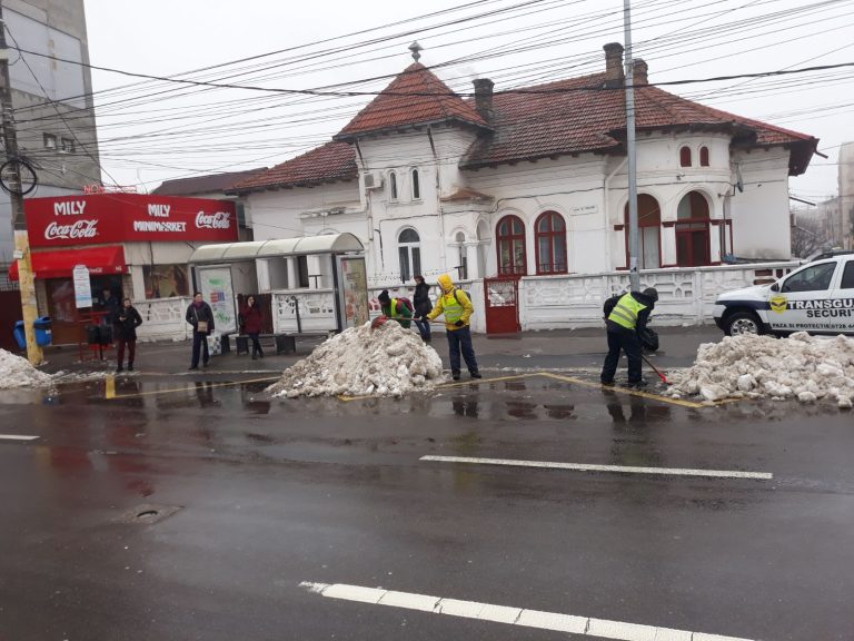Primăria Constanța continuă deszăpezirea