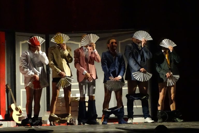 Weekend cu trei comedii, la Teatrul de Stat Constanța