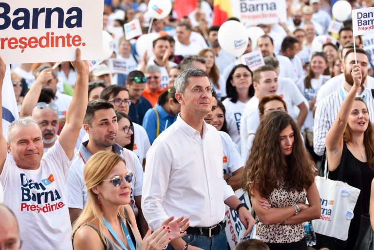 Dan Barna se prezintă. Cinci motive pentru a vota candidatul USR