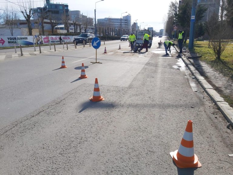 Trafic îngreunat pe strada Ion Lahovari din municipiul Constanța