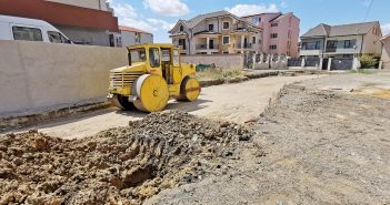 Se construiește carosabilul pe 3 străzi din cartierul Compozitorilor aleea Colindelor (3) (1)